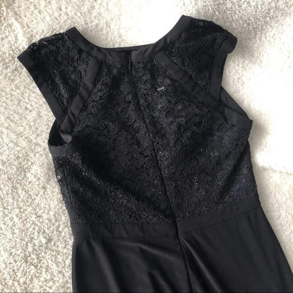 Black long formal evening gown with slit 4P - Picture 7 of 8